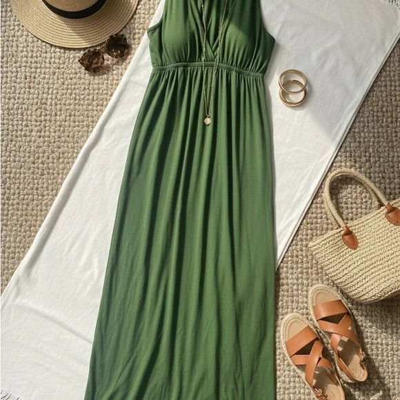 Mon Amie USA Green Halter Neck Plunge Maxi Dress Size Large Made in USA - Picture 1 of 5